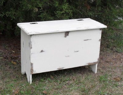 Primitive Storage Bench